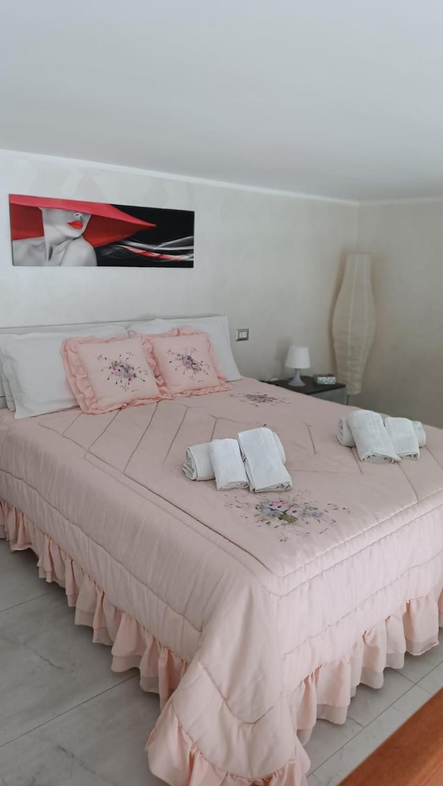 Casa Vacanza Raggio Di Sole ジョヴィナッツォ エクステリア 写真